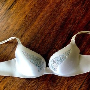 Victoria’s Secret Bra